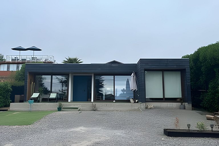 Casa amplia y moderna en Cerro Tacna, Maitencillo