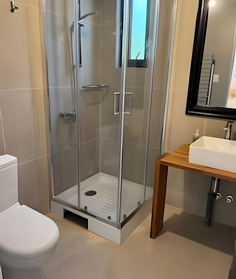 Casa amplia y moderna en Cerro Tacna, Maitencillo