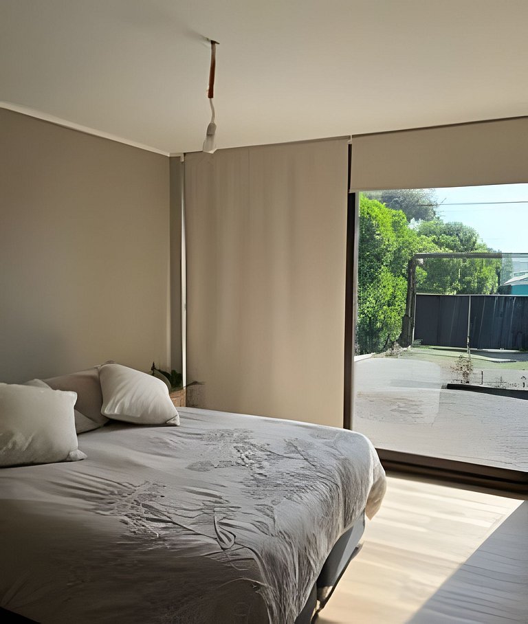 Casa amplia y moderna en Cerro Tacna, Maitencillo