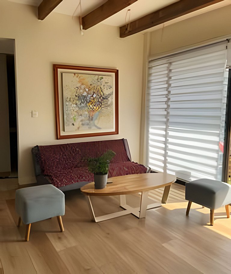 Casa amplia y moderna en Cerro Tacna, Maitencillo