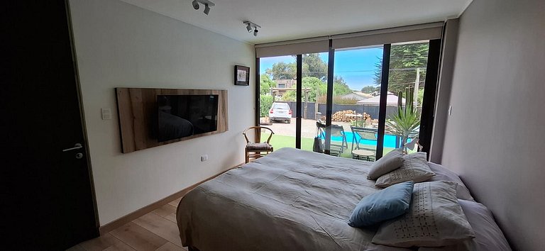 Casa amplia y moderna en Cerro Tacna, Maitencillo