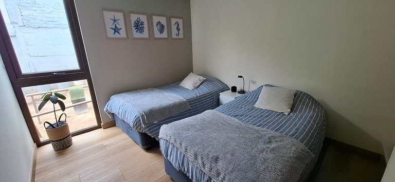 Casa amplia y moderna en Cerro Tacna, Maitencillo